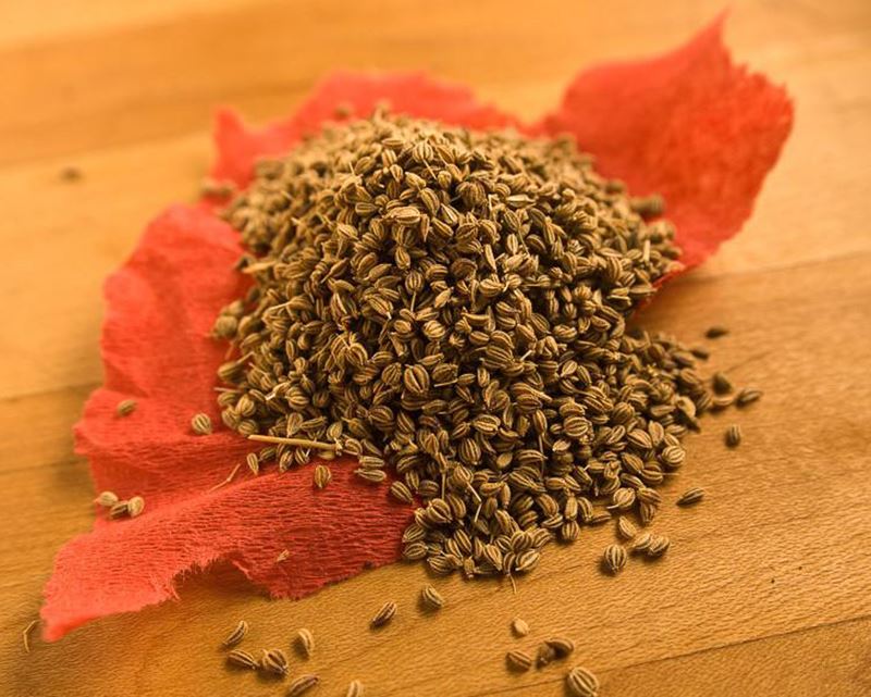 Benefits and Uses of Ajwain Seeds(Carom Seeds)