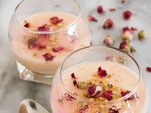 Super Simple Rose Vanilla Pudding!